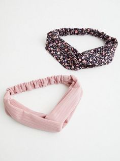 FIT Elastic headbands. MATERIALS + CARE Cotton knit fabric. . Hand wash; line dry. Imported. DETAILS Set of 2. . Floral print and blush. . The best plus size women's soft headband set of 2 - blush & floral headbands in pink. Plus Size Soft, Headband Set, Plain Outfits, Soft Headbands, Fitted Wedding Dress, Floral Image, Headband Hair, Hair Stuff, Floral Headbands