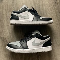 Great Condition Gently Used Comes With Og Box Price Is Firm. Stock X Price $350+ Shipping Asap Jordan 1 Low Shadow, Shadow Color, Shoes Air, Air Jordan 1 Low, Jordan 1 Low, Jordans For Men, Air Jordan 1, Jordan Shoes, Mens Shoes Sneakers