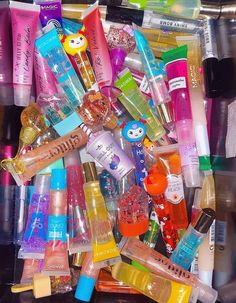 Cute Lip Gloss, Lip Gloss Clear, Makeup Gloss, Lip Plumpers, Extra Accessories, Cherry Strawberry