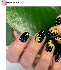 Daisy Nail Art, Fashionable Nails, Inspiration Nails, Custom Nails, Square Nail Designs