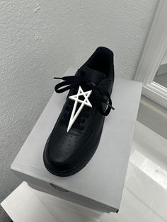 custom made & one of a kind! *comes with two (2) sets. #rickowens #darkshadow Star Shoes, 2 Set, Rick Owens, Shoe Laces, Favorite Jewelry, Jewelry Bracelets, Charm Bracelet, Bathing Beauties, Stars