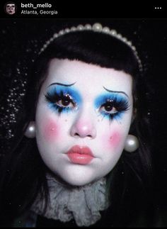 White Face Paint, Face Paint Makeup, Halloween Makeup Inspiration, Doll Makeup