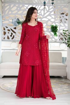 Shaurya Sanadhya, डिजाइनर कपड़े, Sharara Designs, Blue Kurta, Pakistani Dresses Casual, Beautiful Pakistani Dresses, Body Measurement, Cotton Dupatta