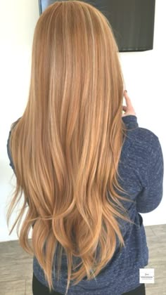 Blonde Ideas, Strawberry Hair, Copper Hair Color, Honey Blonde Hair, Strawberry Blonde Hair, Long Red Hair