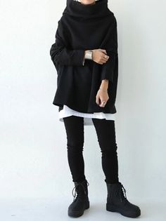 Black & Gray High-Neck Oversized Long Sleeve Urban T-Shirt Trendy Batwing Sleeve T-shirt For Fall, Black Turtleneck T-shirt For Fall, Casual Black Turtleneck T-shirt, Black T-shirt For Layering In Spring, Black T-shirt For Spring Layering, Oversized T-shirt For Fall, Black Oversized Sweater For Layering, Oversized Black Sweater For Layering, Black Long Sleeve Everyday T-shirt