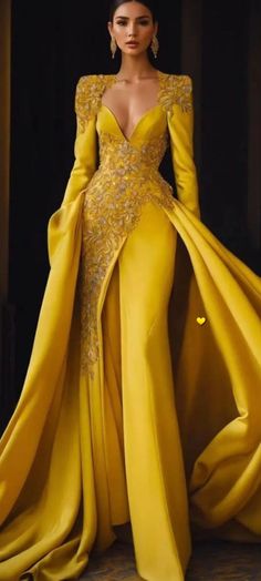 Gold Gowns Elegant, Pretty Jumpsuits, House Martell, High Fashion Dresses, Couture Style, Female Dress, Bridal Dress Fashion, Dresses Formal Elegant