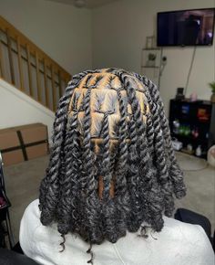 Pikaboo Braids, Matching Hairstyles, Viscose Shirts, Short Box Braids Hairstyles, Beautiful Black Hair, Knitted Shirt, Quick Natural Hair Styles, Box Braids Hairstyles For Black Women, Cute Braided Hairstyles