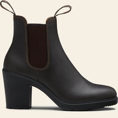 Featuring a 3 heel and sleek water-resistant leather upper, the #2366 provides height and elegance without compromising on comfort and durability. Chelsea Boots Leather, Blundstone Boots, Leather High Heel Boots, Heeled Chelsea Boots, High Heeled Boots, Side Zip Boots, Chelsea Boots Women, Suede Leather Boots, Black Heel Boots