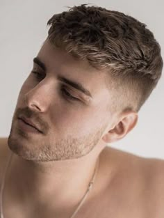 The Best 25 French Crop Haircuts for Men (Detailed Gallery) | Best & Cool French Crop Haircut Ideas For Men Textured Buzzcut Men, Short Hair Guys, Crew Cut Men, Mid Fade Haircut, Men Fade Haircut Short, Short Fade Haircut