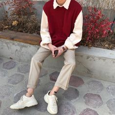 Soft Boy Outfits, Red Sweater Outfit, Christmas Outfit Men, Red And White Outfits, Aesthetic Outfits Men, Street Style Outfits Men, Men Stylish Dress, Cool Outfits For Men