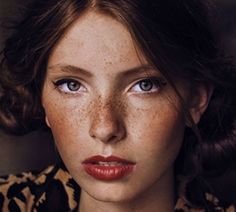 Rock your dots: How to enhance your freckles | skincare make your mug glow how tos galleries featured hp main feature beauty tips beauty 2 beauty 2 picture Everyday Makeup Tutorials, Makeup Eyelashes, Jessica Alba, Everyday Makeup, Belleza Natural