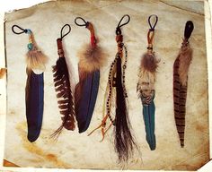 Dreadlocks Diy, Fall Pumpkin Crafts, Feather Crafts, Feather Art, Fall Crafts Diy, Feather Jewelry, Pumpkin Crafts, Feathered Hairstyles, Dancing With The Stars