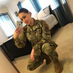 Idf Women, Us Army Soldier, Hospital Admit Hand Pics, Bra Image