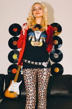 leopard leggings 80s rock leggings for women yoga leggings activewear gym leggings fitness leggings tights animal print leggings 80s Animal Print Outfit, Rock And Roll Outfits 80's, Printed Leggings Outfit, Oversized Band Tee, Edgy Girls, Rocker Chick, Leggings Activewear, 80s Rock, Animal Print Leggings