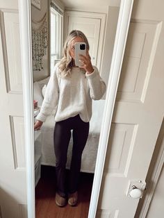 #sweater #fall #comfy #uggs Comfy Ugg Outfits, Flare Leggings Outfit, Ugg Outfits, Uggs Outfit, Leggings Outfit, Cute Preppy Outfits, Fall Fits, Flare Leggings, Cozy Outfit