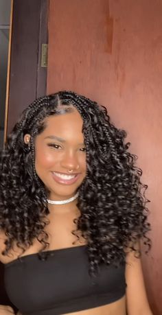 Short Brown Boho Braids, Black Box Braids With Curly Ends, Jumbo Braids With Curls, Short Jumbo Braids, Vacay Hairstyles Black Women, Brides With Braids, Dolly Braids, Graduated Bob Haircuts, Graduated Bob