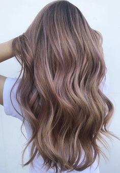 Gold Ombre Hair, Rose Gold Hair Ombre, Rose Gold Balayage, Ombre Rose, Gold Hair Colors, Hair Color Rose Gold, Brown Ombre Hair, Gold Ombre, Hair Color Light Brown