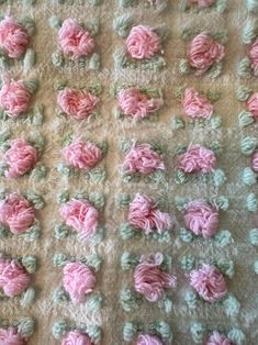 Vintage Morgan Jones Pink Rosebuds With 4 Fluffy Boho Fringe Gorgeous - Etsy Morgan Jones, Boho Fringe, Bedspreads, Portsmouth, Rose Buds, Ships, Bedroom, Pink