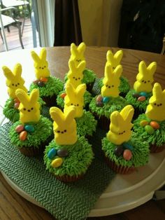 some cupcakes that have been decorated to look like bunnies