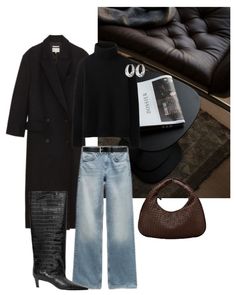 Outfit Nero, Black Turtleneck Outfit, Light Wash Denim Jeans, Turtleneck Outfit, Minimal Street Style, Long Black Coat, Outfit Plan, Black Kitten, Brown Handbag