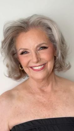 Soft Glam Makeup for Mature Skin   Los Angeles Makeup Artist Grandma Of The Bride Makeup, Old Women Makeup, Makeup Señora, Mum Makeup, Groom Makeup