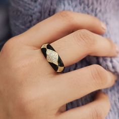 Enamel Ring*14K Gold Ring Black Enamel Ring For Women Everyday Jewelry*For Mother Enamel Jewelry Dainty Ring # Features * Gram:2.80gr(approximate weight) * Size: 15 mm(Lenght) * Production Method:CASTİNG +Hand Made Polish  * 14 K (0,585) in gold *Special Gift Box  *Like all precious jewels,it comes in its own gift box. *Can include a little gift note  *The Gold Body Of The Ring İs Polished By Hand. *Available in White gold or Rose Gold choosing Enter the Name You Want  in the Ring Birthday Gifts Mom, Gifts Mom, Gold Bodies, Zierlicher Ring, Jewelry Dainty, Birthday Ring, Precious Jewels, Enamel Ring, Ring Black