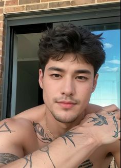 Male Hairstyles Short, Undercut Men, Hairstyle For Men, Tapered Hair, Latino Men, Hot Asian Men, Slicked Back Hair, Foto Tips, Corte De Cabelo Masculino