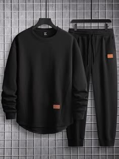 Men’s Clothing Brands, Black Clothes Men, Black Clothing, Stylish Hoodies, Sweatsuit Set, Hype Clothing, Shein Outfits, Men Stylish Dress, Mens Workout Clothes