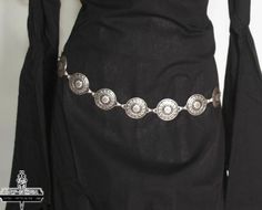 Larp Fashion, Goth Hippie, Concho Belt, Metal Belt, Vintage Belts, Suspender Belt, Mode Inspo