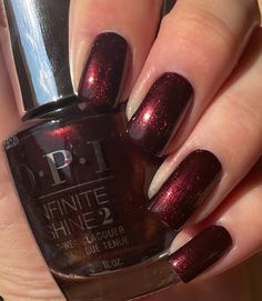 90+ Fall Nails To Try This Autumn - Blush & Pearls Winter Nail Colours, Fall Nail Colors Opi, Burgundy Nail Polish, Essie Nail Colors, Fall Nail Polish, Opi Nail Colors, Nail Polish Colors Fall, Cloudy Weather, Fall Nail Trends