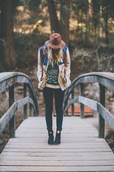 1b33f549e4878df97be4531d761b455c Outfits Leggings, Outfit Country, Current Fashion, Clothes Shopping, Mode Inspo, Pose Ideas, Look At You, Fall Winter Outfits, Hippie Style