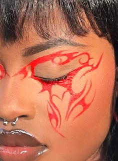 Red Graphic Liner Hooded Eyes, Red Graphic Makeup, Red Graphic Liner Makeup, Rave Makeup Red, Spiky Eyeliner, Demon Eyeliner, Red Rave Makeup, Red Dragon Makeup, Intricate Eyeliner