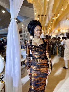 Aso Ebi Brocade Styles 2023, Nigerian Brocade Styles, Brocade Styles For Women 2024, Brocade Asoebi Styles 2024, Damask Asoebi Styles, Brocade Dress Modern, Brocade Asoebi, Brocade Styles For Women, Brocade Asoebi Styles