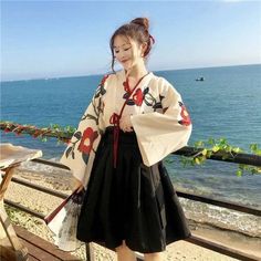 Modern Traditional Hanfu Dress Folk Dancewear Princess Costumes Tang Dynasty Cosplay Festival Sets Elegant Vintage Dresses, Gilet Kimono, Red Long Skirt, Long Skirt And Top, Black Skirt Suit, Short Black Skirt, Modern Hanfu, Mode Kimono, Kimono Coat