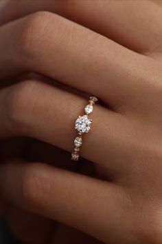 Bague fiançailles, mariage, bague diamant, marquises, bague à la mode, bague de fiançailles originale, made in France, Deloison Paris, bague or rose 18 carats Alliance Ring, Dream Engagement, 10 Year Anniversary, Dream Engagement Rings, Simple Weddings, Weeding, Lab Diamonds, Made In France, Dream Wedding