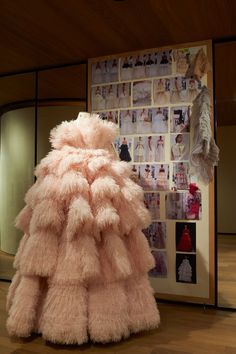 Mcqueen Couture, Alexander Mcqueen Couture, Mcqueen 3, Ugly Fashion, Silk Tulle, Fashion School