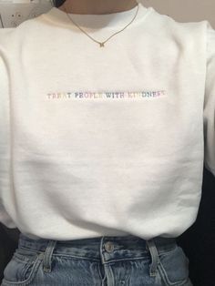 Harry Styles Sweatshirt Embroidery, Harry Styles Embroidery Shirt, Harry Styles Hoodie Ideas, Harry Styles Embroidered Sweatshirt, Embroidery Crewneck Ideas, Embroidery Designs On Tshirt, Harry Styles Crewneck, Embroider Ideas