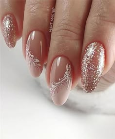 Trendy Nails Wedding, Almond Shape Nails For Wedding, Single Finger Nail Design, Wedding Nails For Bride Lace, Grey Wedding Nails Bridesmaid, Fall Wedding Nails For Bride Acrylic, Lace Tip Nails, Rose Gold Wedding Nails For Bride, December Wedding Nails