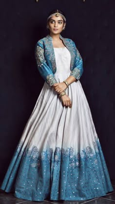 Indian Gown, Gown With Jacket, Gown Party Wear, Long Gown Design, Long Gown Dress, Indian Gowns Dresses, Trendy Dress Outfits, Silk Dress Long, Indian Gowns