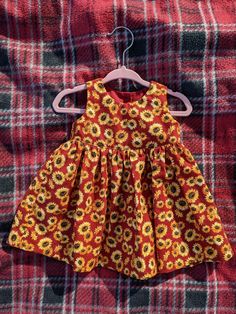 Fall Sunflower Cotton Dress just in time for the autumn season! These affordable dresses are designed with parents in mind: to fit kids as they grow to maximize use and made with high quality fabrics for durability. Pair with a cute cardigan and tights for cooler weather. Julie Jones, Baby Girls Dresses, Baby Boy Shirts, Fit Kids, Cute Cardigans, Spokane Wa, Affordable Dresses, Autumn Season, Cooler Weather