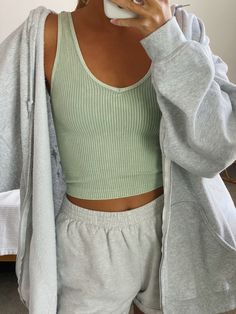 Study Fits, Cute Casual Outfits For Spring, Olive Lynn, Outfits Quotes, Mode Hippie, Skandinavian Fashion, Outfit Inspo Summer, K Fashion, Short Hairstyle