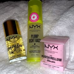 Nyx Professional Makeup Bundle Includes: Nyx Professional Makeup “Honey Dew Me Up” Dewy Primer/ Base (Full Size) Nyx Professional Makeup “Pump Right Back” Plumping Serum-Primer (Full Size) Nyx Professional Makeup “The Marsh Mellow” Blender / Blender Sponge Radiance Boosting Gel Primer With A Dewy Finish On Skin These Face Primers/ Primer-Plumbers Provide A Base For Long-Lasting Makeup Wear And Creates A Luminous Finish. The Honey Dew Me Up Primer/ Base Is Suitable For All Skin Types, This Sheer Nyx Honey Dew Me Up Primer, Nyx Primer, Nyx Makeup Products, Nyx Jumbo Eye Pencil, Water Based Primer, Gel Primer, Nyx Makeup, Makeup Bundles, Skin Care Items