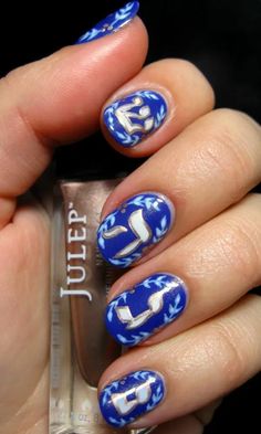 Channukah Nails, Hanukkah Nail Art, Hanukkah Nails Designs, Jewish Nail Art, Hannukah Nail Art, Chanukah Nails, Jewish Nails, Design Nails 2023, Hanukkah 2023