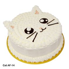 Kitty Cakes For Kids, Simple Cat Cake, Kitty Cakes Birthdays, Diy Cat Cake, Cat Cake Designs Birthday, Cat Birthday Cakes, Cat Cakes Birthday, Cat Themed Cake, Cat Cake Ideas