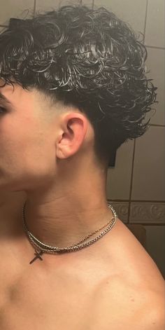 Low Taper Fade Long Hair On Top, Mens Haircut Long On Top Curly, Low Taper Fade Mullet, Taper Fade Haircut Curly Hair, Low Taper Fade Haircut Curly Hair, Low Fade Mullet, Low Fade Long Hair