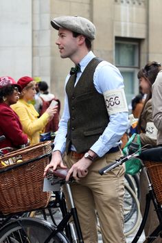 Tweed Run Mens Tweed Suit Vintage, Edwardian Bicycle Outfit, Running Outfit Men, Mens Fashion Retro, Vintage Long-sleeved Tweed Sport Coat, Tweed Ride, Tweed Run, Cycle Chic, Dapper Gentleman