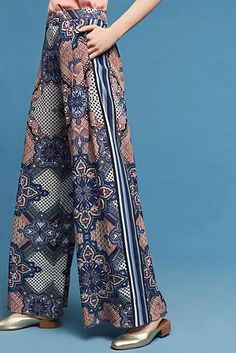 Batik Kebaya, Boho Lifestyle, Batik Design, Batik Fashion, Wideleg Pants, Bohemian Women, Boho Chic Outfits, Batik Dress, Fancy Pants