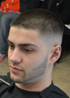 Buzz Cut For Men, Buzz Cut Styles, Very Short Hair Men, Stylish Mens Haircuts, Buzz Cut Hairstyles, Mens Hairstyles With Beard, Men's Short Hair, Buzz Cuts