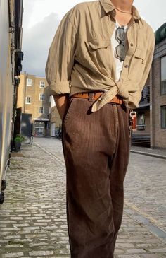 Earthy 70s Fashion, Mens Fashionable Outfits, Men Earthy Fashion, Old School Vintage Outfits, Historic Mens Fashion, Mens 70s Outfits Summer, Masc Vintage Outfits, Fall Vintage Outfits Men, Men’s Cottage Core Fashion