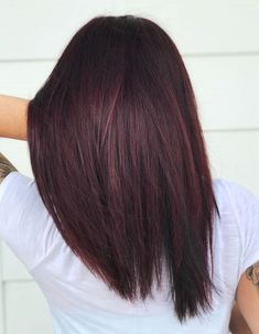 Dark Red Hair Dye, Red Burgundy Hair Color, Dark Hair Dye, Red Violet Hair, Skin Tone Hair Color